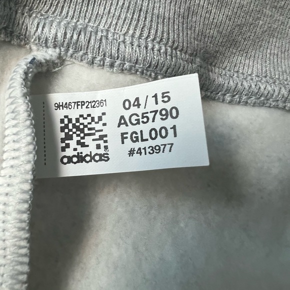 Adidas kids hoodie sweater - Picture 7 of 7